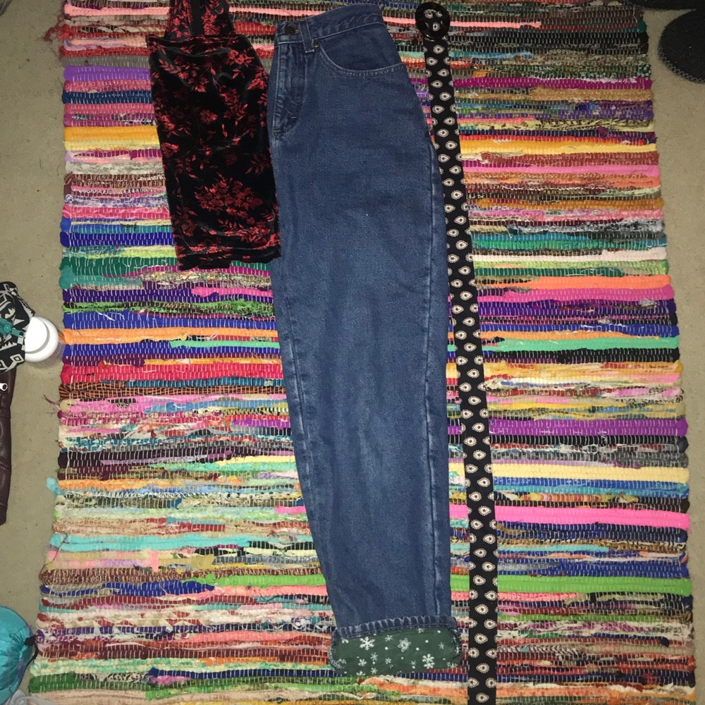 Jeans - Picture 3 of 3